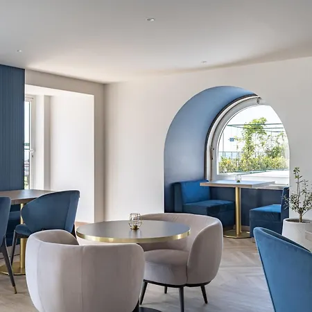 Otel Do Chiado 4*