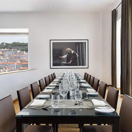 Готель Do Chiado