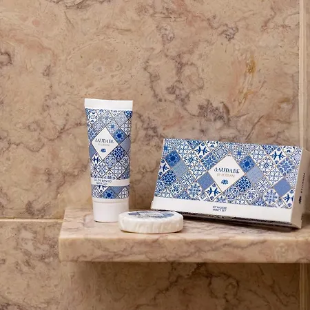 Готель Do Chiado