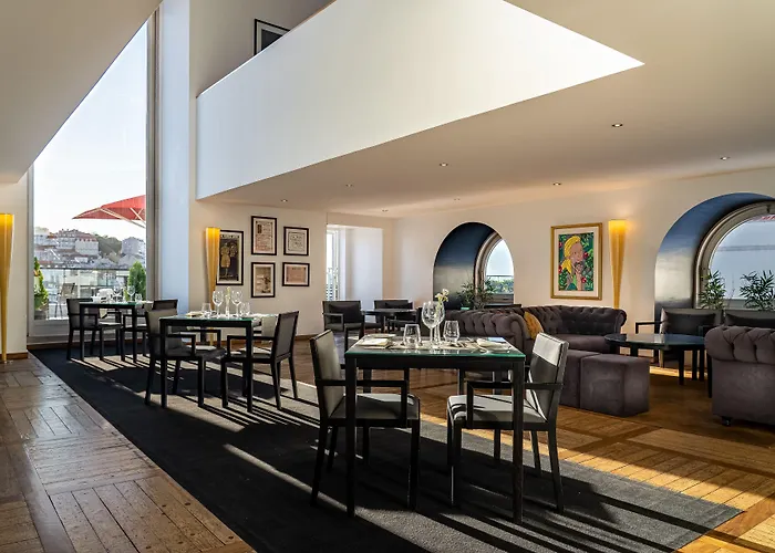 Do Chiado 4* Lissabon