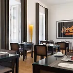 Do Chiado Готель 4*