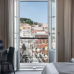 Do Chiado Готель
